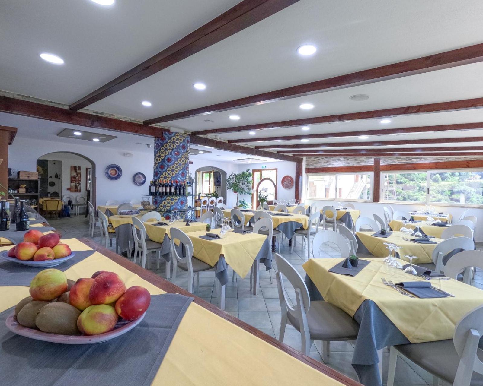Hotel La Playa Cala Gonone Kültér fotó